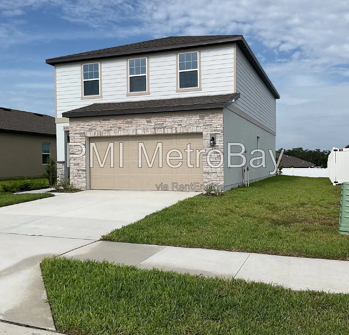 4 bed, 3.0 bath, 2260 sqft, $2,500 — Photo 3