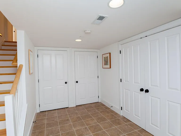 40 W Mechanic St — Photo 25
