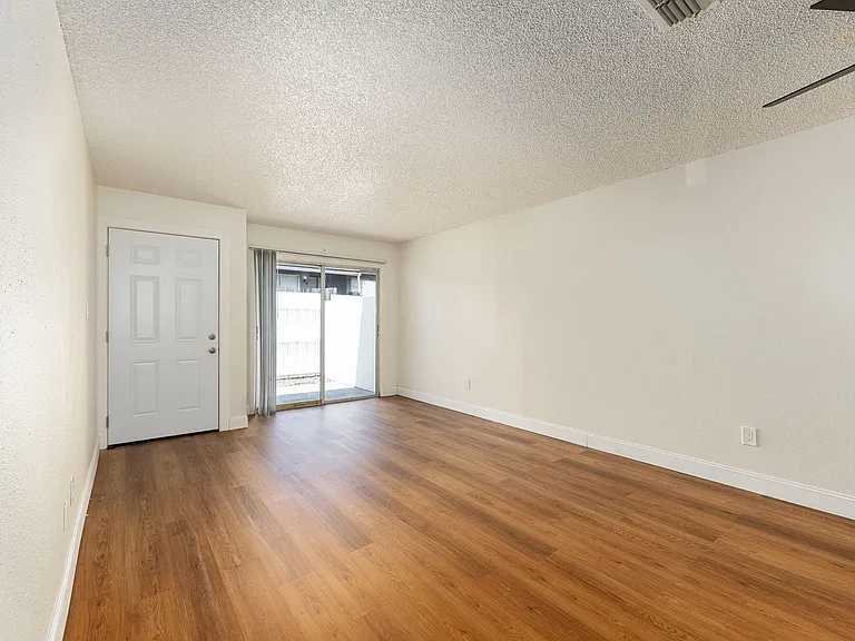 3025 SE 55th Ave #C — Photo 10