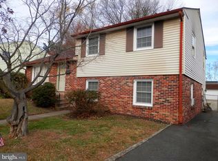 1226 Redwood Ave, Folsom, PA 19033