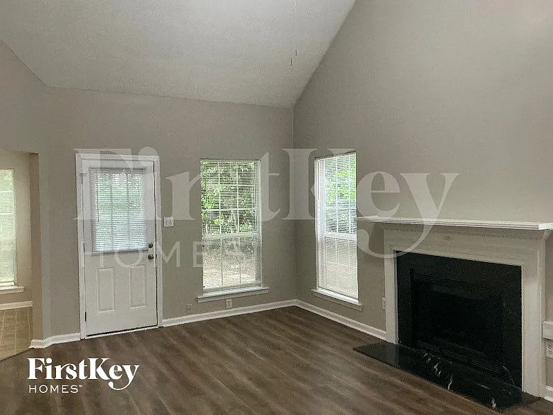 Building Photo - 650 Durham Ridge Dr
