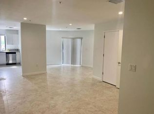 780 E 9th St, Hialeah, FL 33010