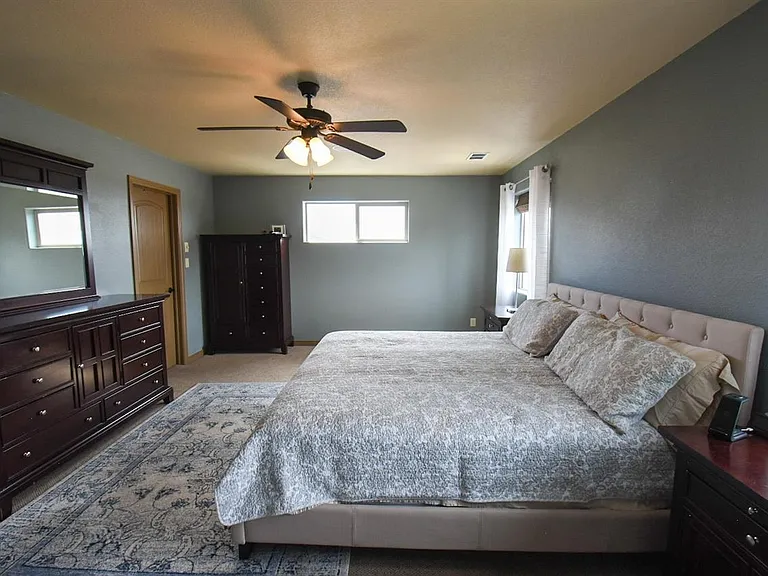 2489 Waite Ave — Photo 10