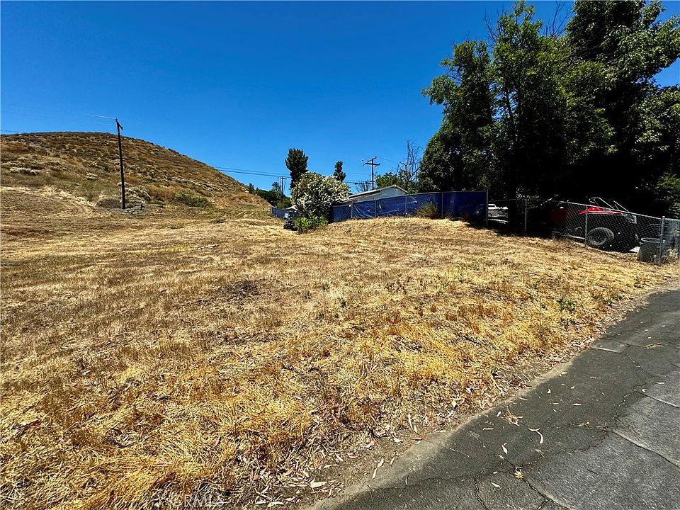 1st image of 28125 Dakota Dr #24