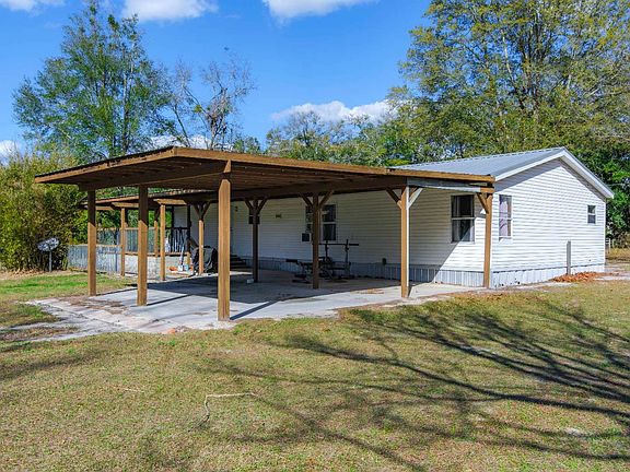 5th image of 892 SW Little Rd