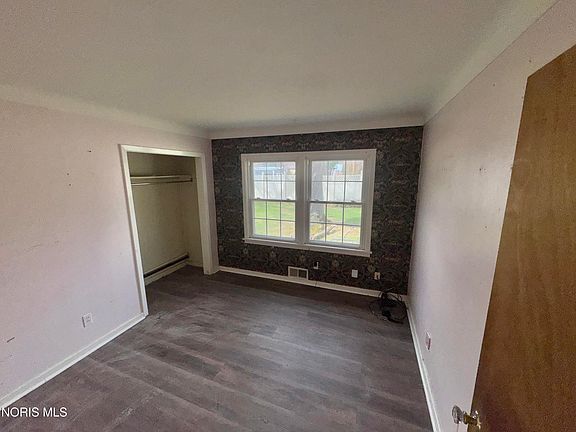 4th image of 1909 Atwood Rd