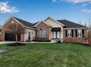 9111 Greiner Rd, Clarence, NY 14031