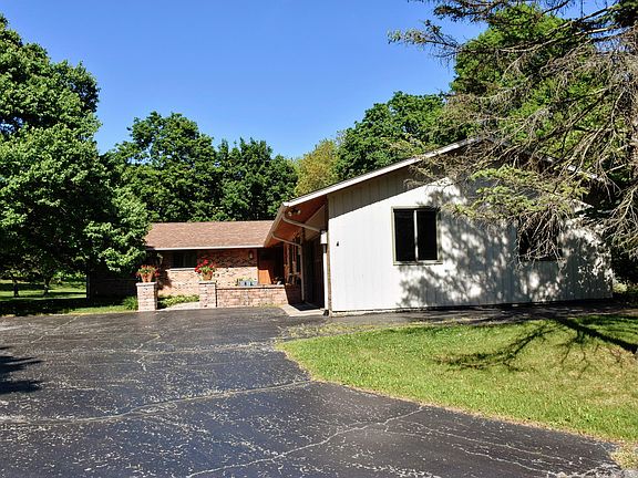 2nd image of 20544 W Lexington Ln