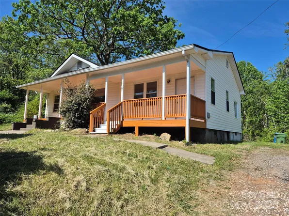 64 3rd St, Asheville, NC 28803