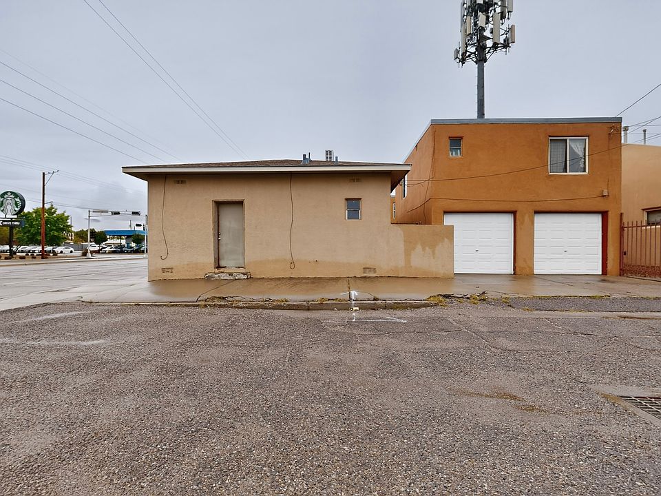 1st image of 4402 Lomas Blvd NE #1