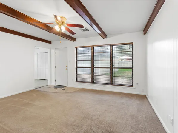 707 Briargrove Dr, Alvin, TX 77511
