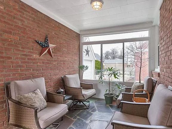 Sun room