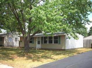 1244 Browne Ln, South Bend, IN 46615