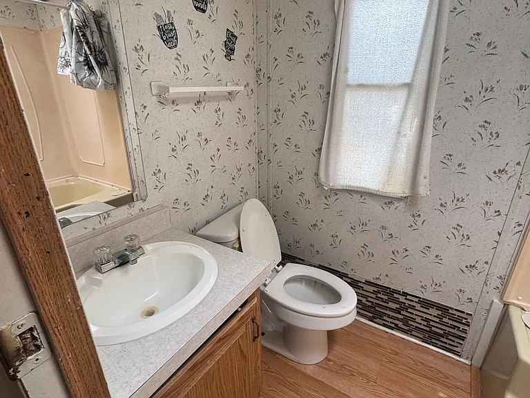 288 E Hemlock Dr — Photo 5