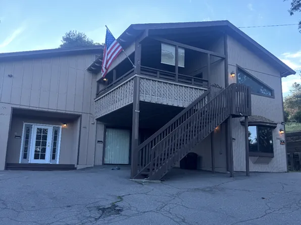 3004 Victoria Dr, Alpine, CA 91901