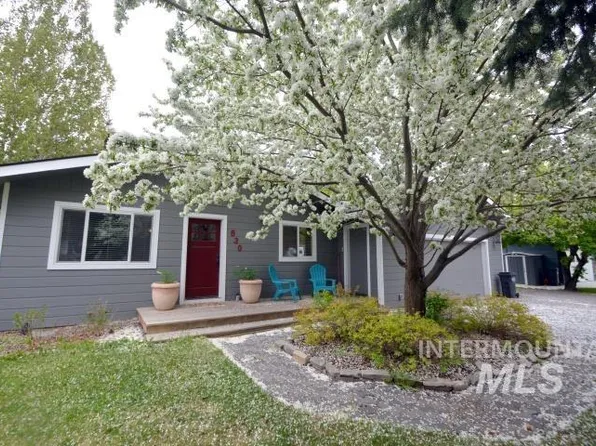 530 Eureka Dr, Hailey, ID 83333