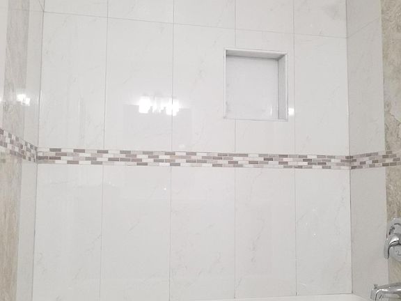 5th image of 5749 W Mercury Way