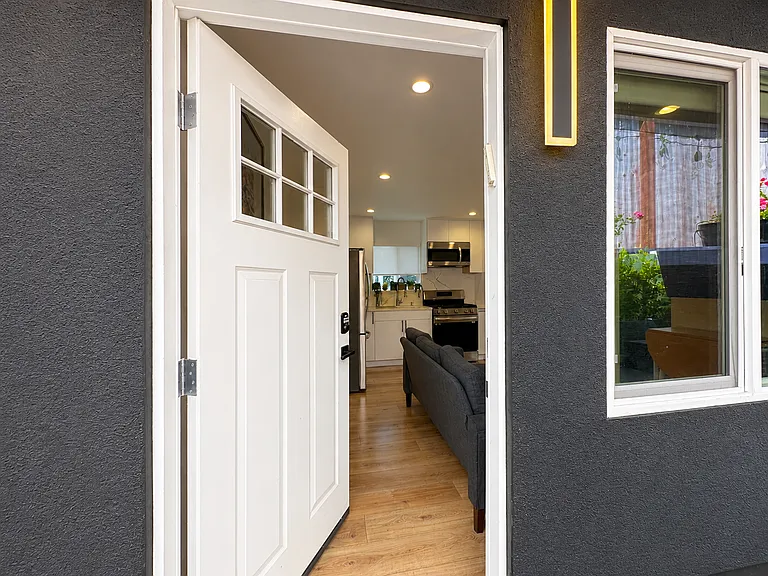 5735 Wilhelmina Ave — Photo 24