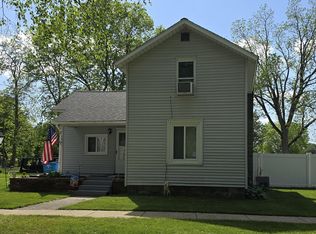 150 Palmer Ave, Colon, MI
