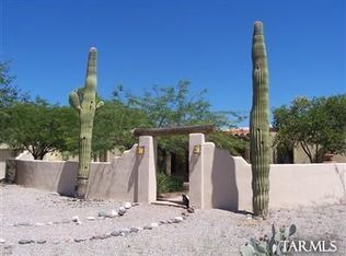 5232 N Whispering Hills Ln, Tucson, AZ 85704