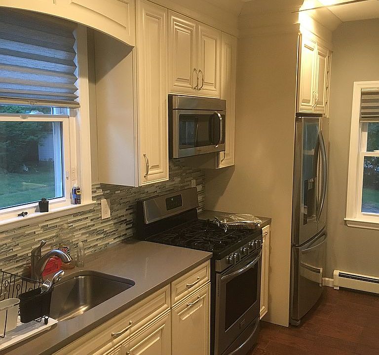 1st image of 300 Van Nostrand Ave