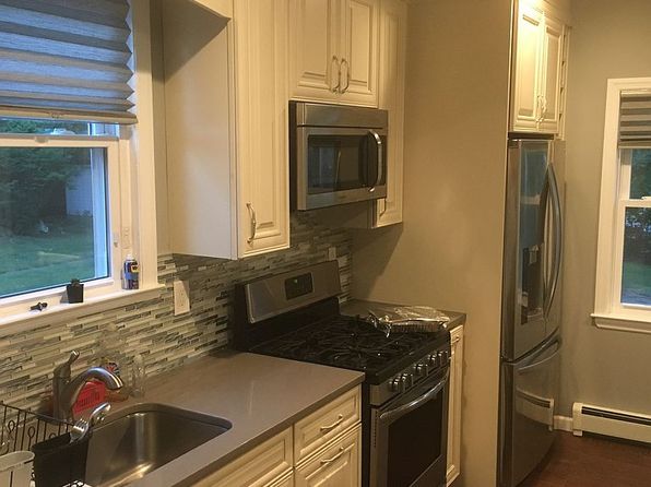 300 Van Nostrand Ave