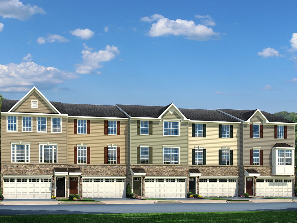 Mendelssohn with 2-Car Front Garage