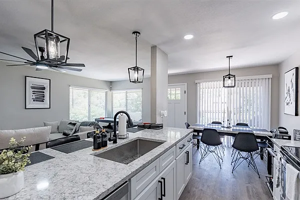5619 S Admiralty Ct #E — Photo 19
