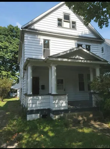 120 Venango St Photo 1