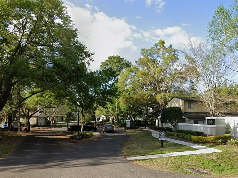 2508 SW 35th Pl #P93 — Photo 34