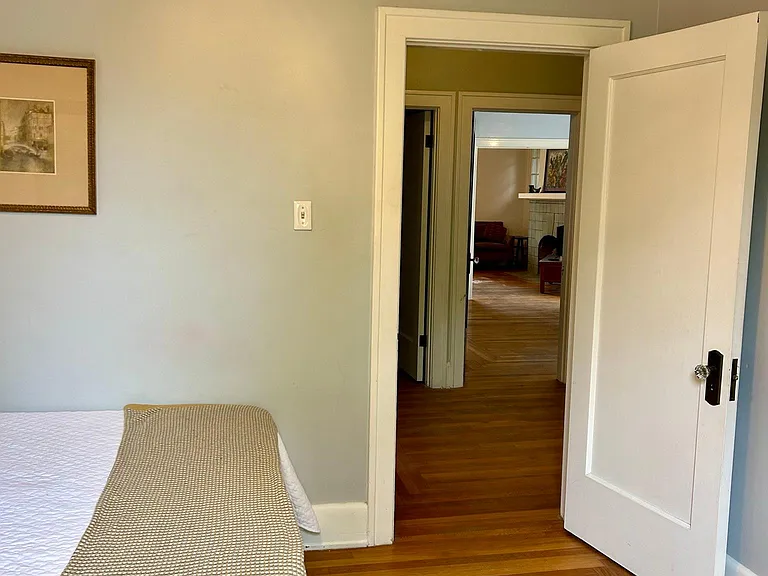 3208 Observatory Ave #2 — Photo 6