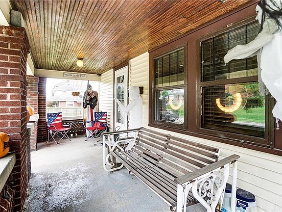 5th image of 49 N Cherrywood Ave
