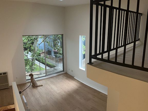 5th image of 1535 Kettner Blvd #C