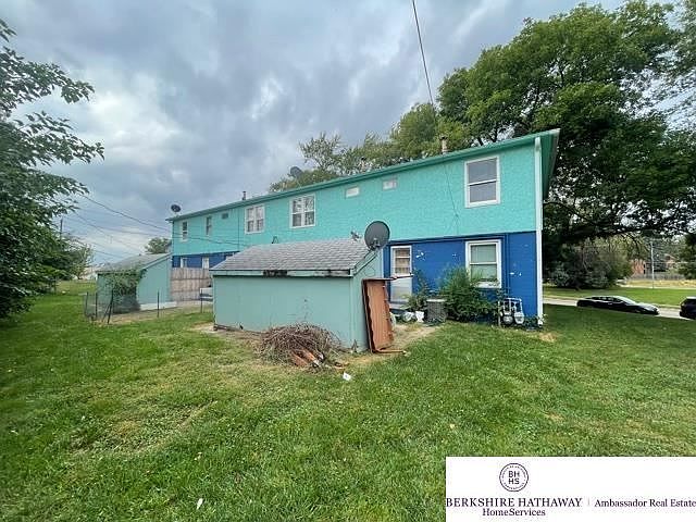 2nd image of 4109 Valley St