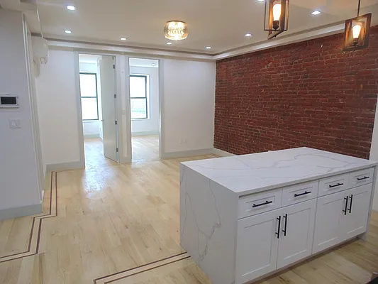 Rented by Daniel Gale Sotheby's International Realty | media 7