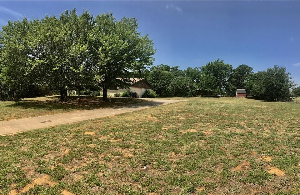 1st image of 4808 Manning Dr