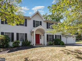 4443 Dunmore Dr, Harrisburg, PA 17112