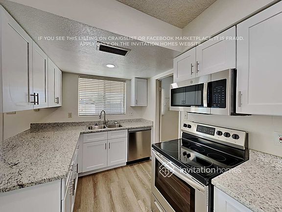 5th image of 2311 E Buffalo St