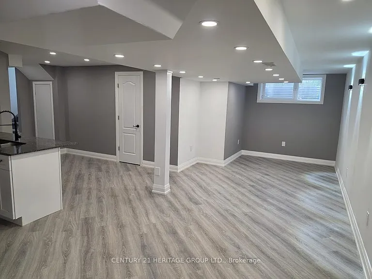 1432 Lawson St #BASEMENT — Photo 5