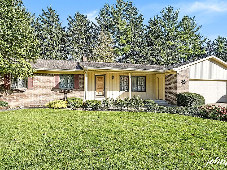 1st image of 1818 Morningside Dr SE