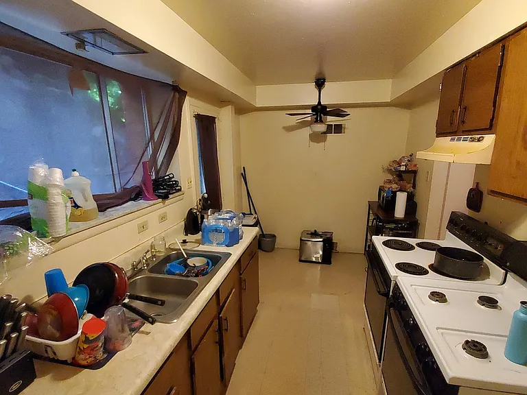 860 Railroad St #1 — Photo 13