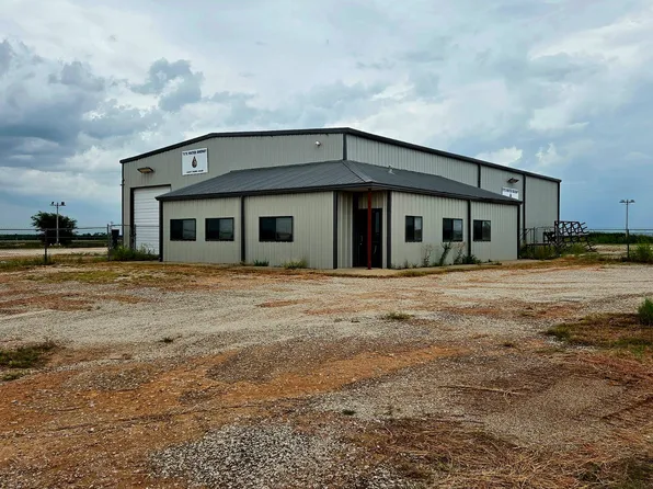 46457 Howe Rd, Alva, OK 73717