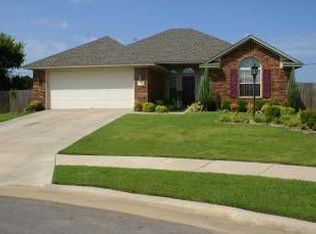 1121 Cultivar Rd, Alma, AR 72921