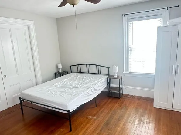 88 Glen St, Somerville, MA