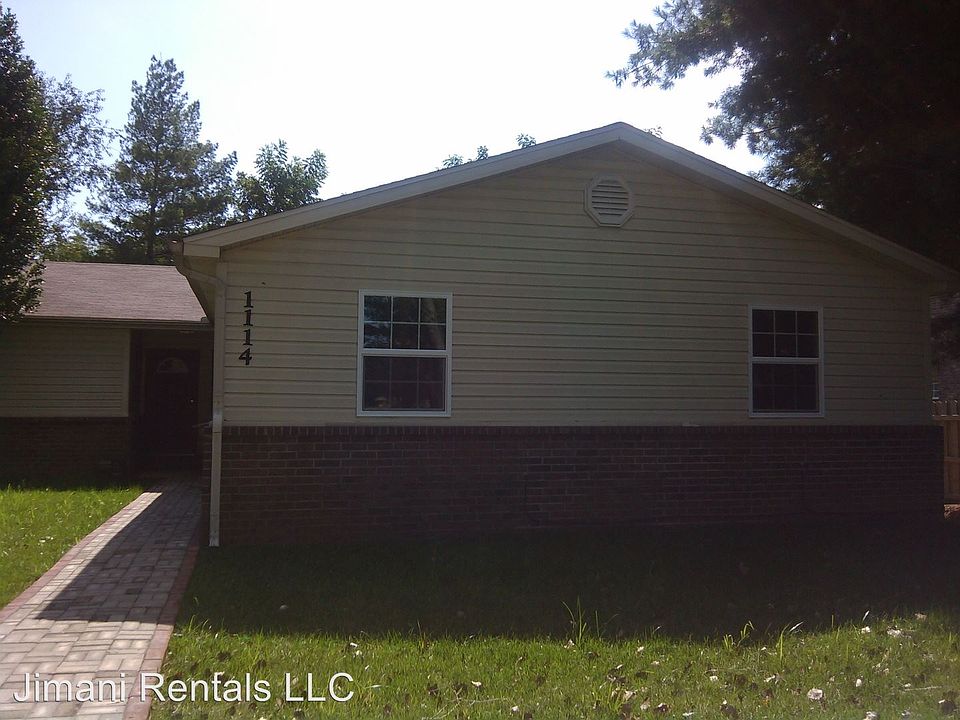 1st image of 1114 NW D St APT 1