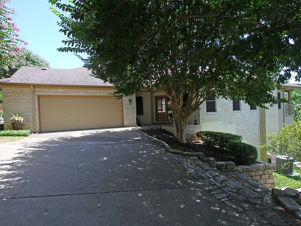 1st image of 5507 Oakwood Cv #B