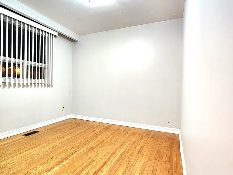 7 Cliff St — Photo 16