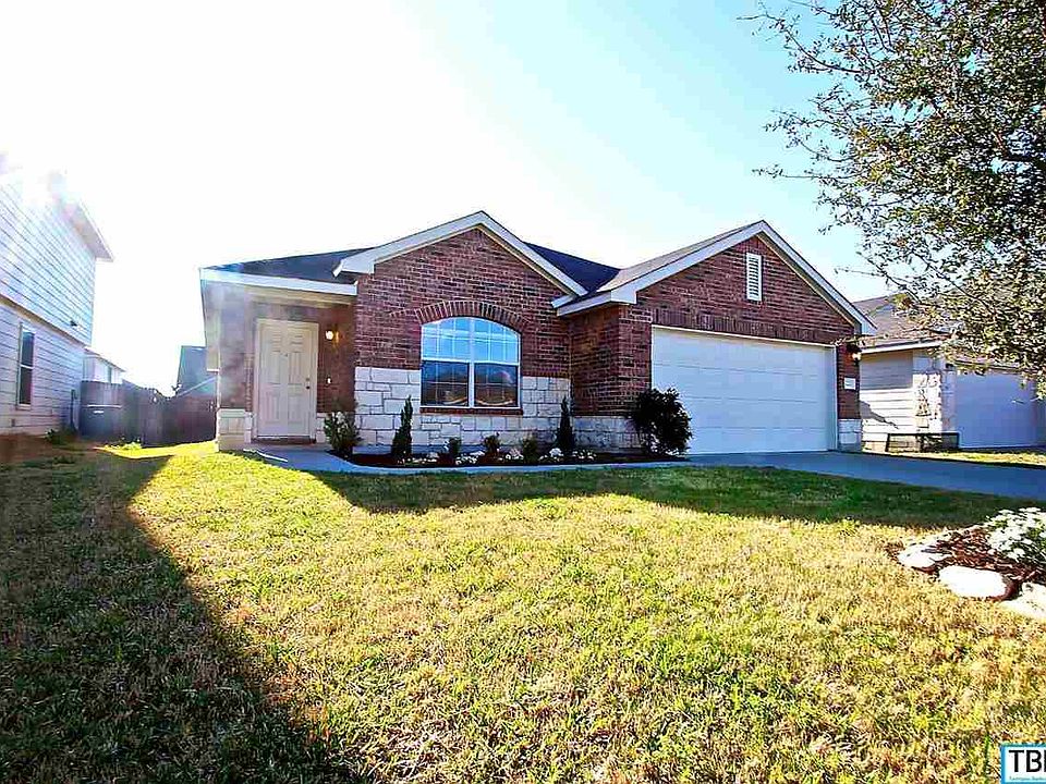 1st image of 723 Sugar Brook Dr