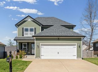 517 Sourwood Dr, Clarksville, TN 37042