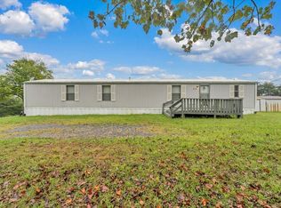 208 Timberline Trl, Vinton, VA 24179